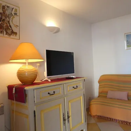 Horizon Marine Apartment